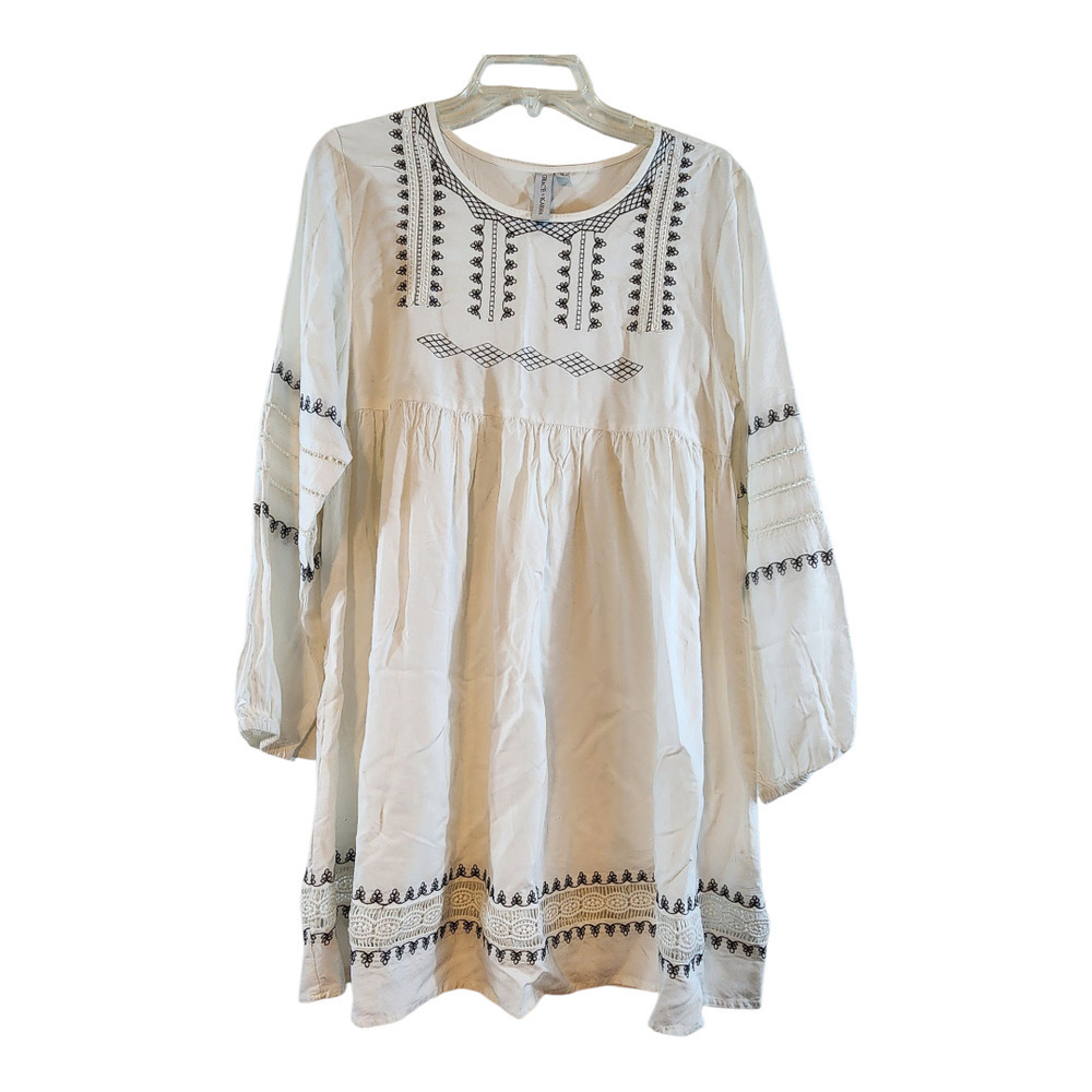 Grace + Karma white black embroidered dress sz small‎ long sleeve peasant boho
